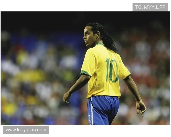 罗纳尔迪尼奥：足球魔术师的辉煌历程与传奇瞬间