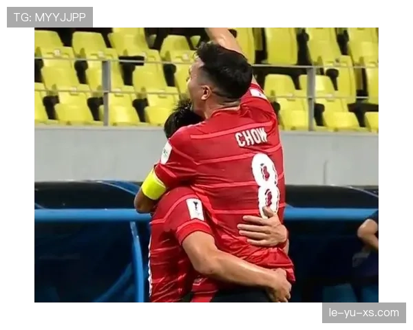 保利尼奥发挥稳定成中场核心，助力球队赛季表现持续提升