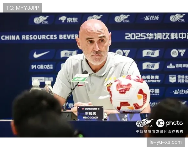 中超战术革新引领球队策略转型，联赛格局持续演变引关注