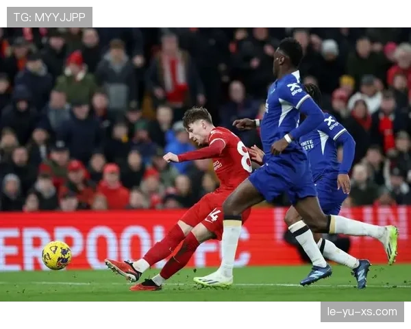 克洛普战术革新再掀风潮，新赛季球队站位成焦点