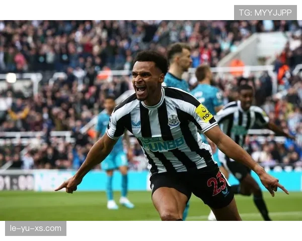 纽卡斯尔联新赛季启航，圣詹姆斯公园球迷热情点燃夺冠期待