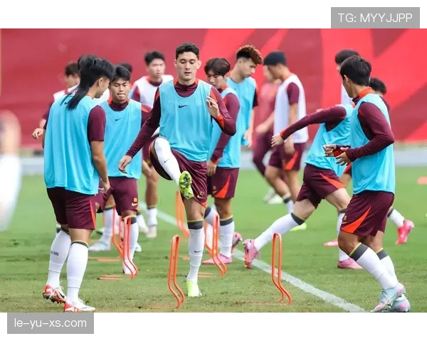 保加利亚主帅战术调整引热议，球队备战杯赛状态成焦点