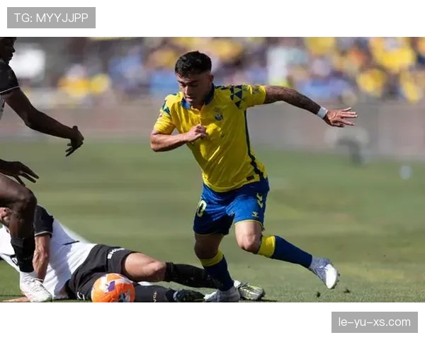 西甲绿白军团状态回暖，强势迎战联赛冠军争夺战