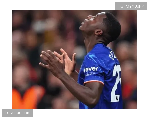 凯塞多防守数据回升，状态回暖助球队筑牢后防线