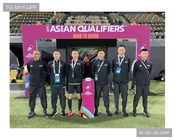 助理裁判到底能决定什么？边裁职责全解析